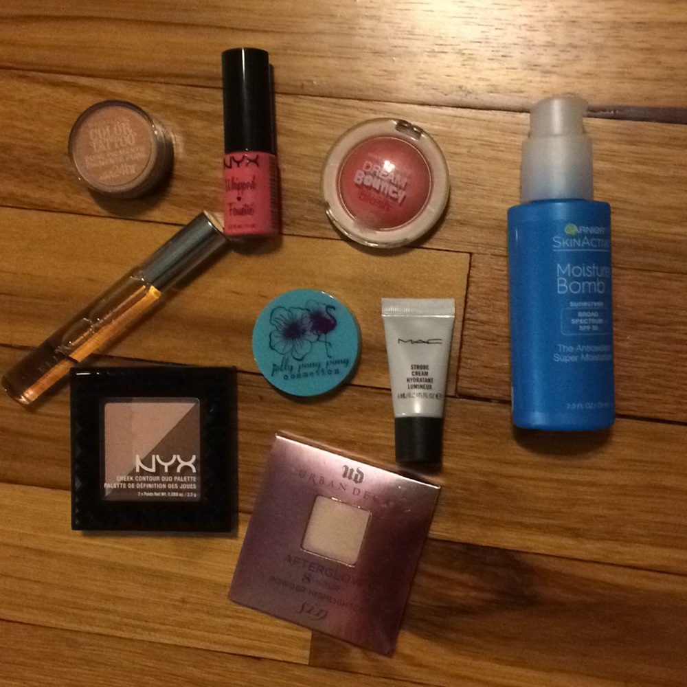 Mac Strobe Cream makeup bundle